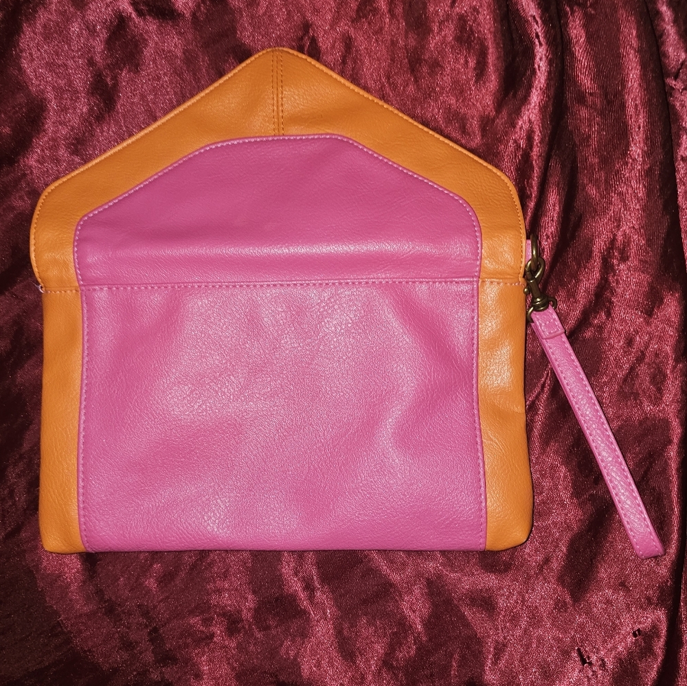 Pink/Orange Envelope Wristlet Bag. - Picture 5 of 5